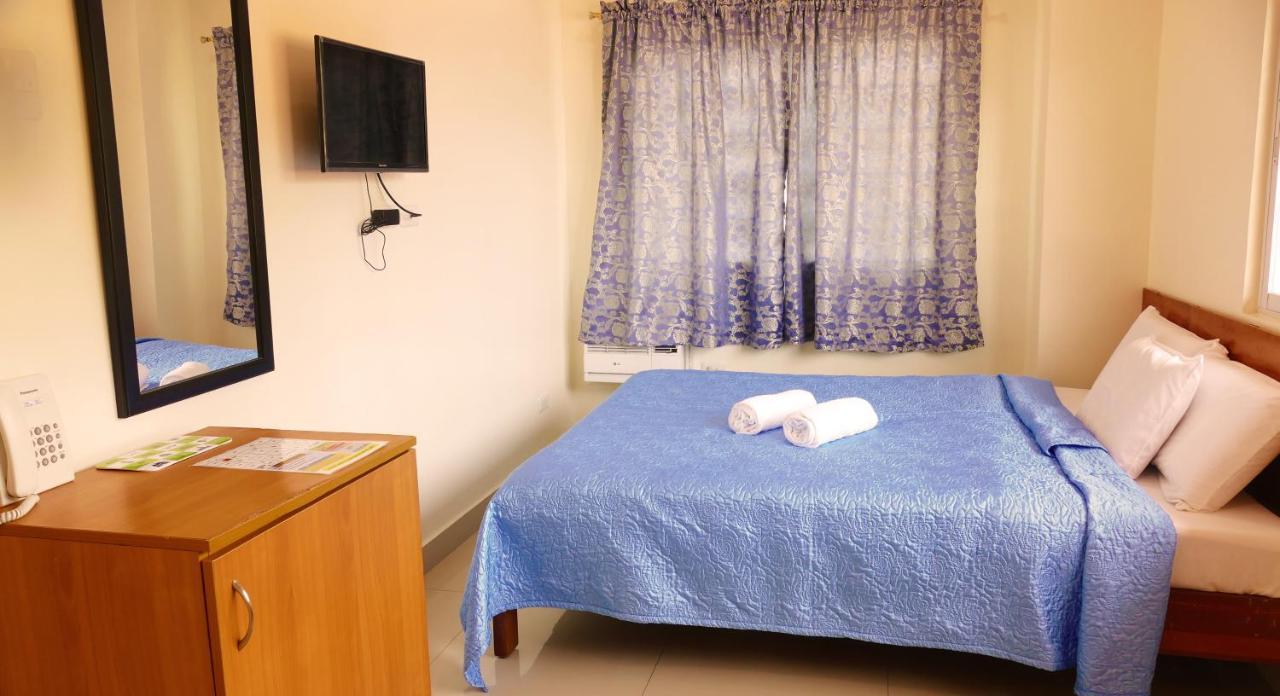 Countess Pension House Liloan Екстер'єр фото