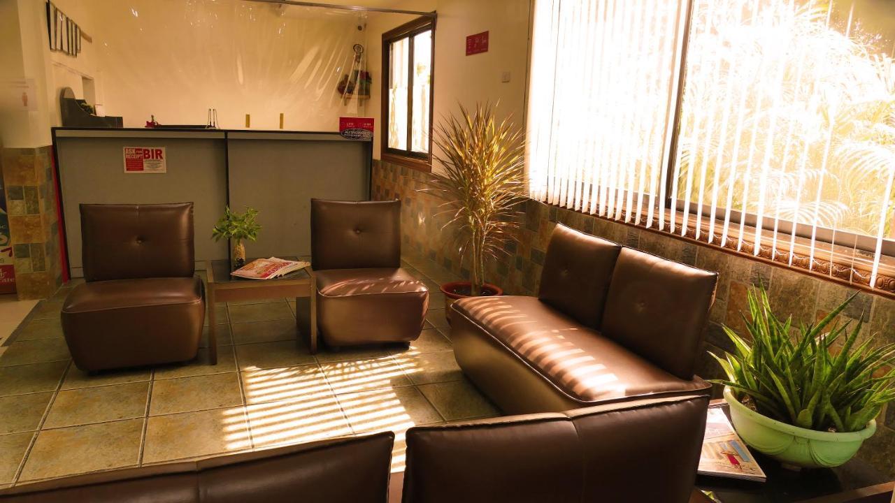 Countess Pension House Liloan Екстер'єр фото
