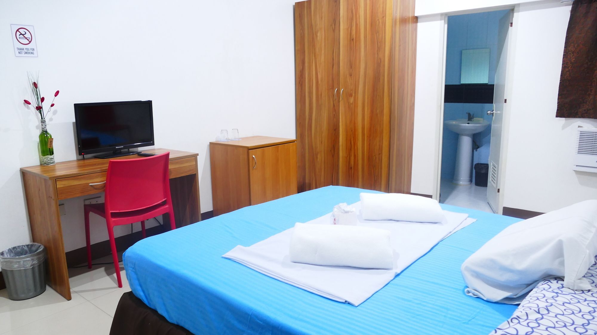 Countess Pension House Liloan Екстер'єр фото