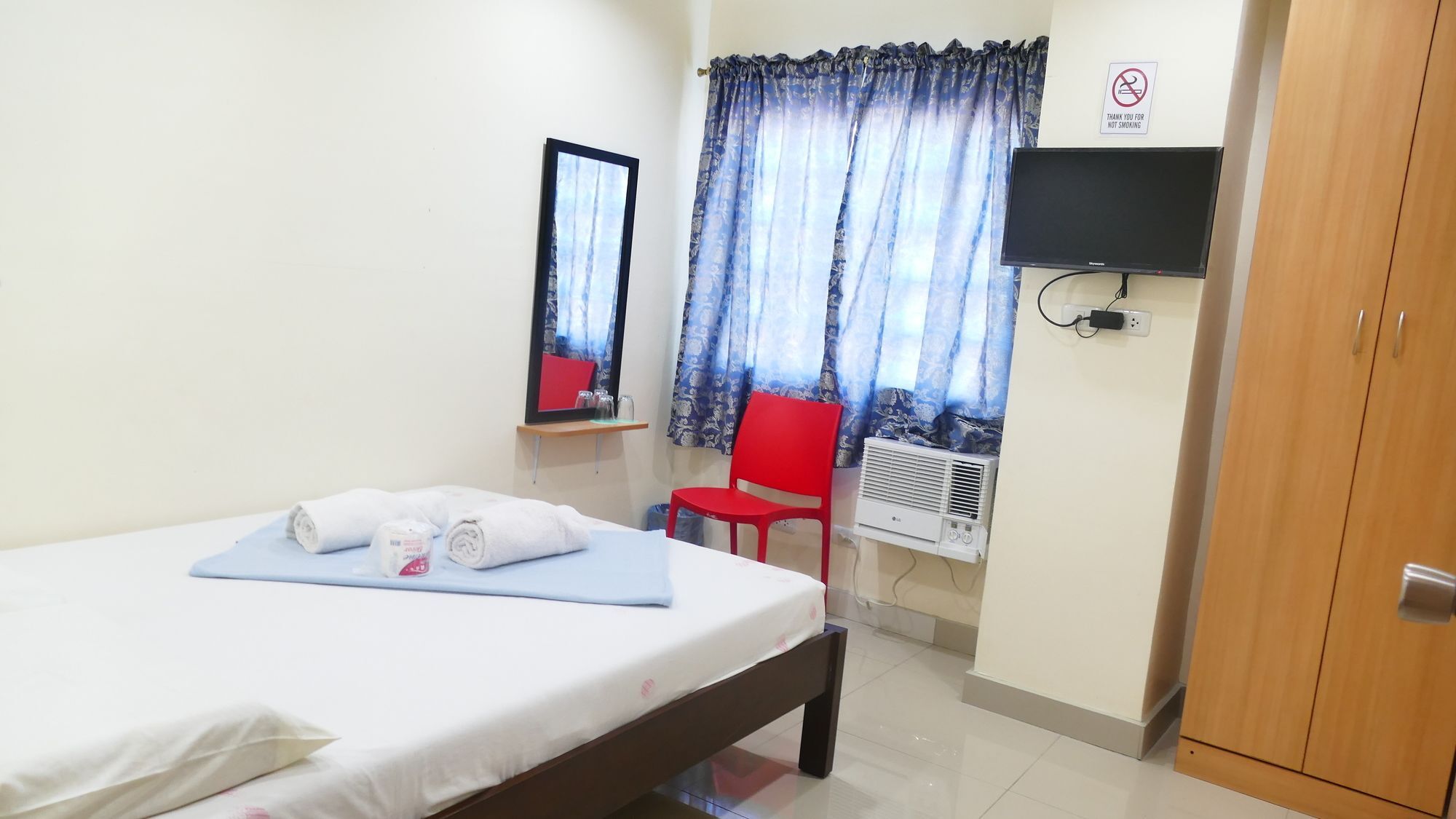 Countess Pension House Liloan Екстер'єр фото